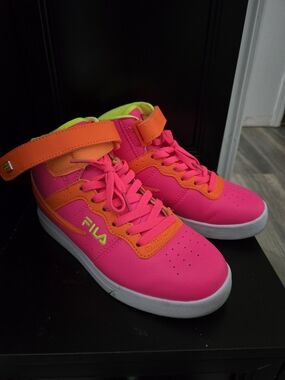 Fila High-Top Sneakers in Neon Pink & Bright Orange